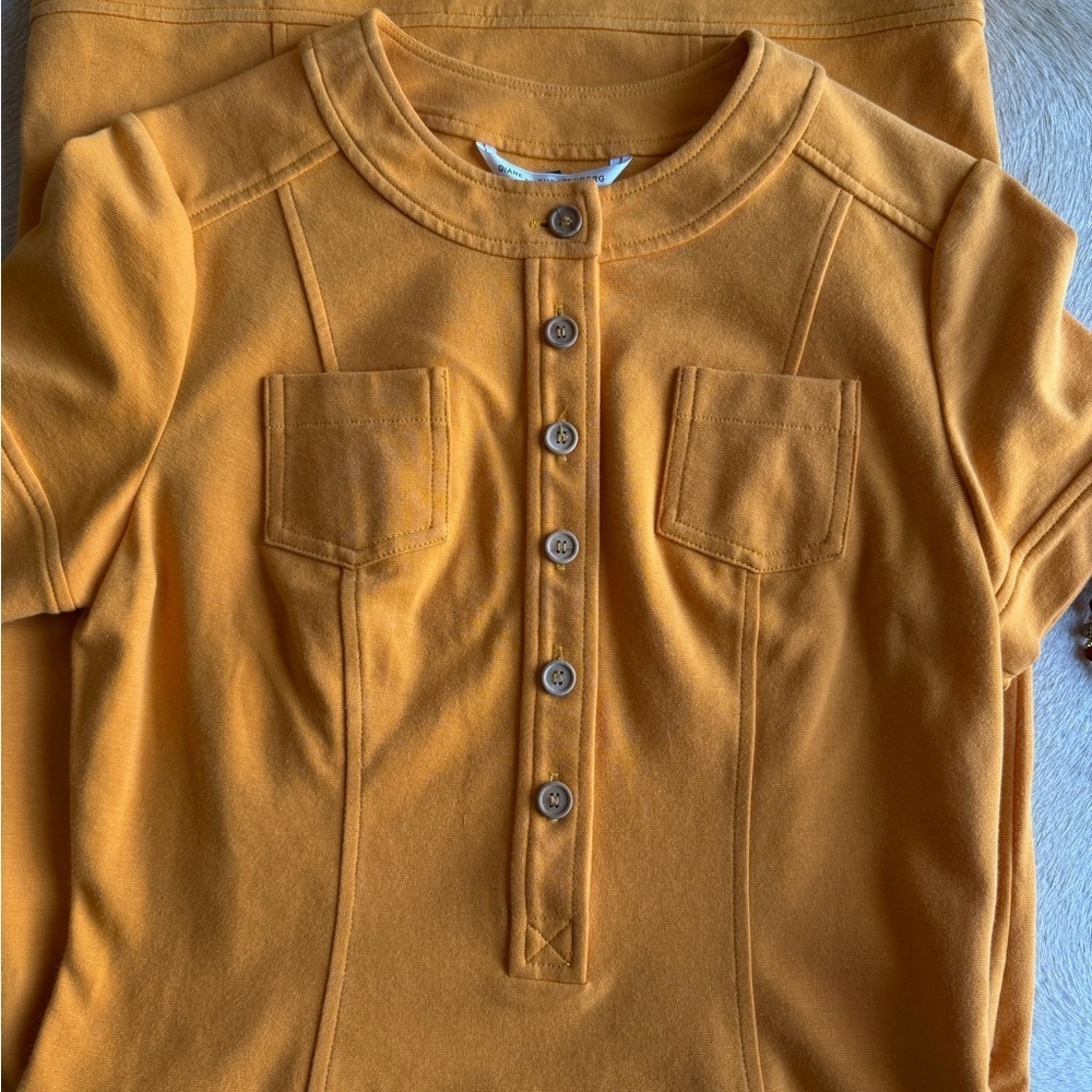 Diane Von Furstenburg dress size 8 trendy mango color - Picture 2 of 10